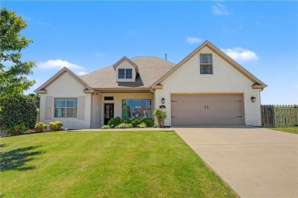 5900 S 67th Street, Cave Springs, AR 72718 Main Photo