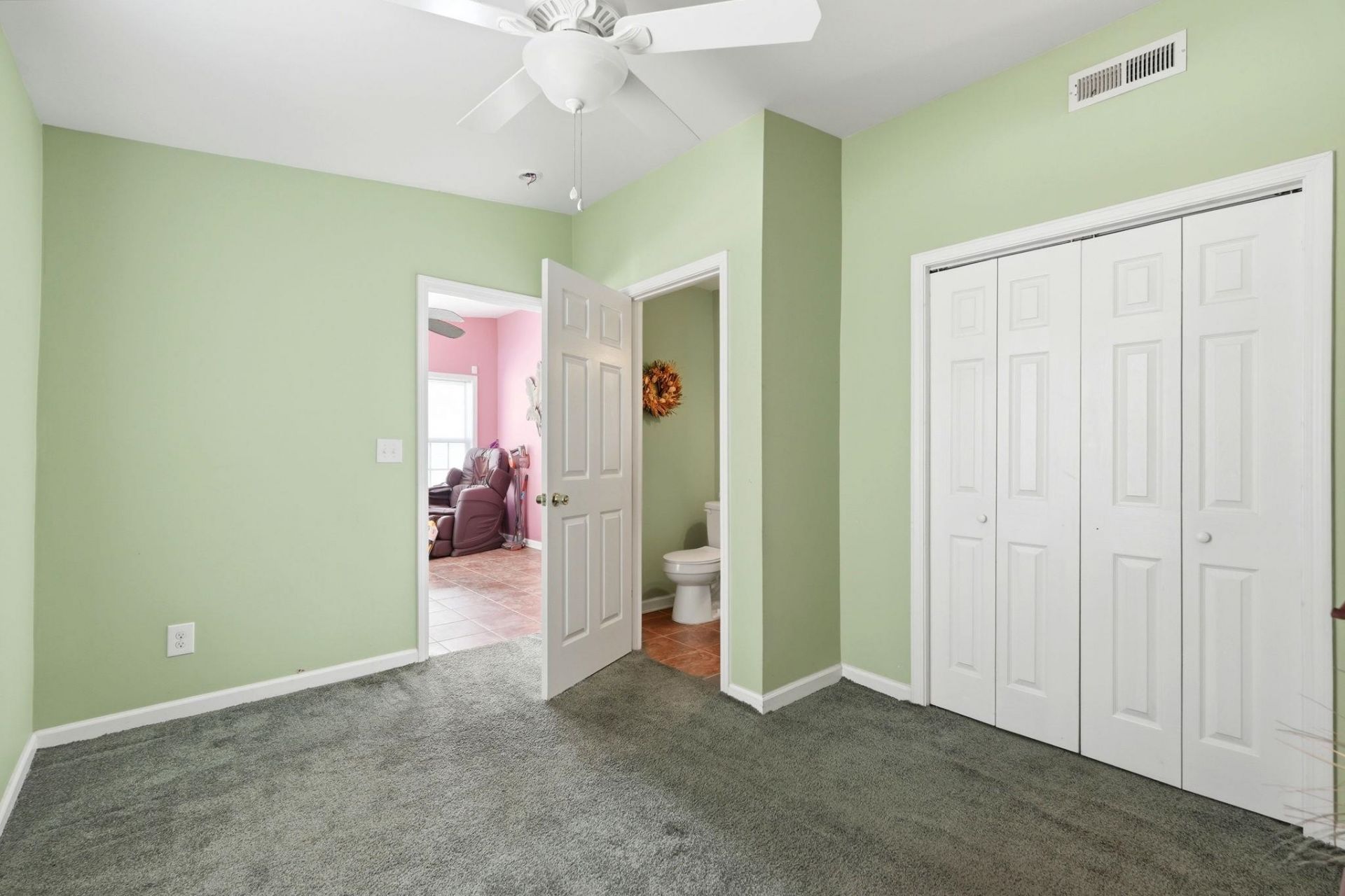 1105 Pantheon Dr.  Photo 22