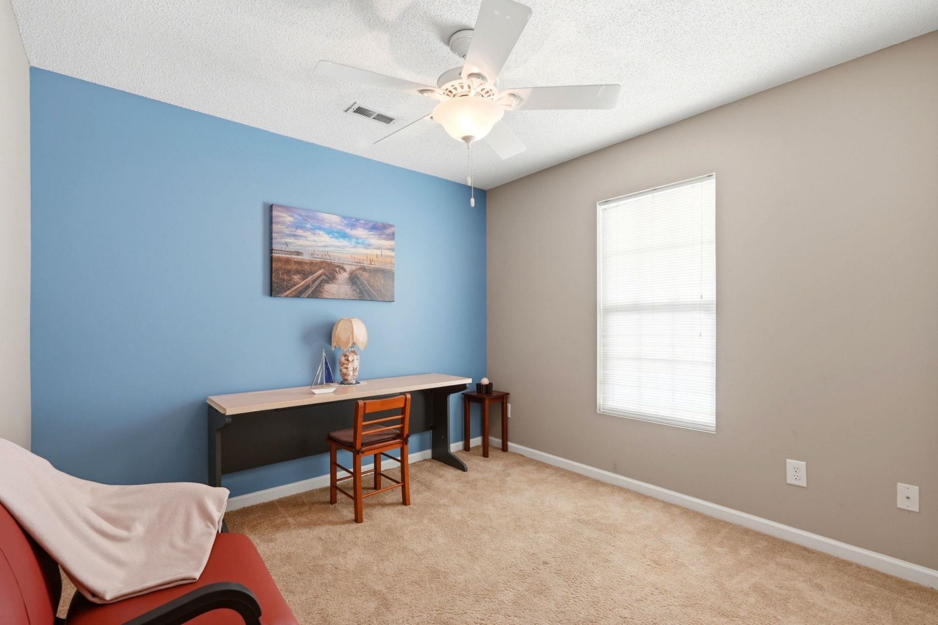 1105 Pantheon Dr.  Photo 5