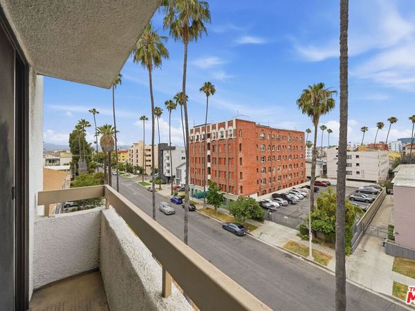 533 S St Andrews Place, Unit 313, Los Angeles, CA 90020