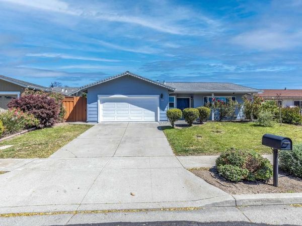 38475 Jacaranda Dr, Newark, CA 94560