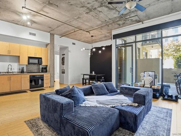 1050 Island, Unit 210, San Diego, CA 92101