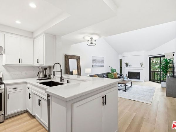 8515 Falmouth Avenue, Unit 419, Playa Del Rey, CA 90293