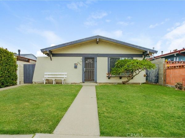 8461 Lomond, Huntington Beach, CA 92646