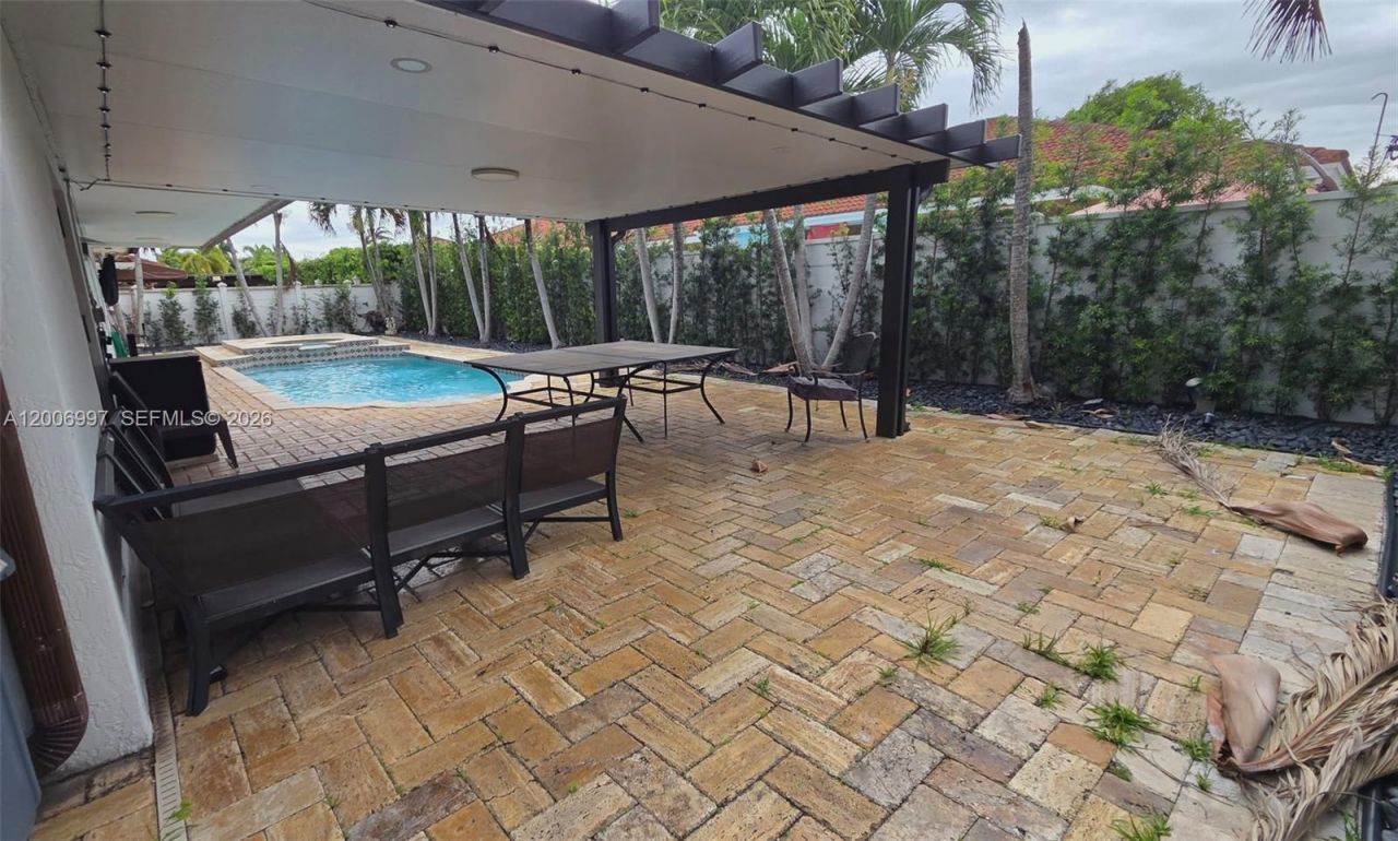 3140 SW 142nd Ave , Miami, FL 33175 Photo