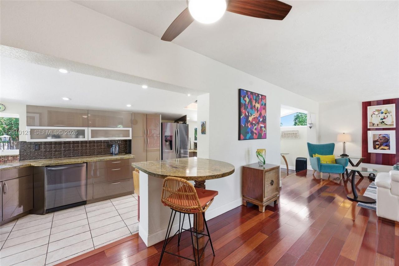 1118 NW 16th St , Fort Lauderdale, FL 33311 Photo