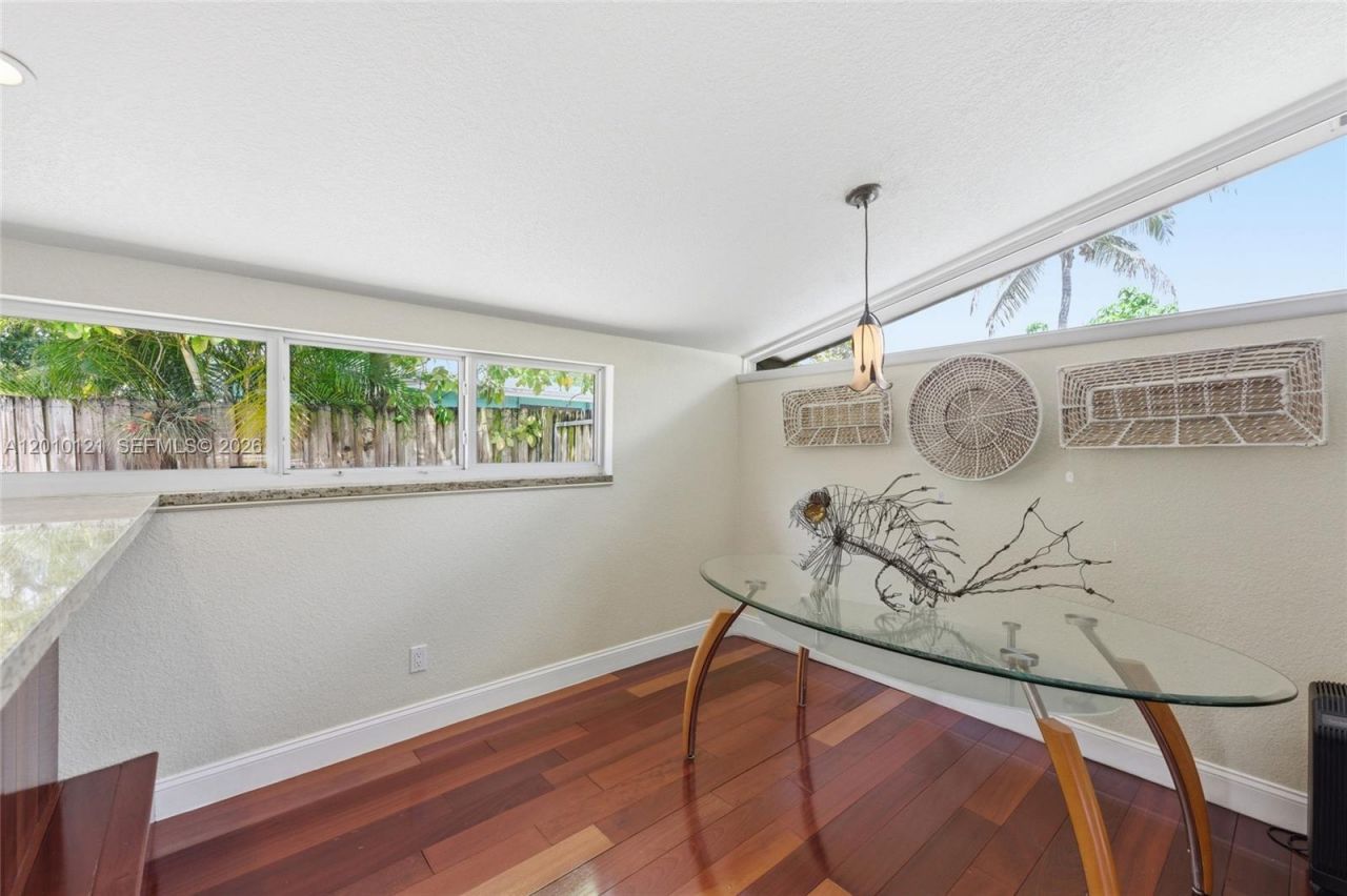 1118 NW 16th St , Fort Lauderdale, FL 33311 Photo
