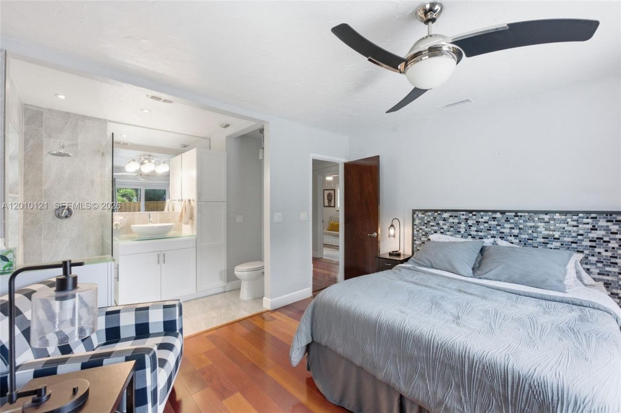 1118 NW 16th St , Fort Lauderdale, FL 33311 Photo