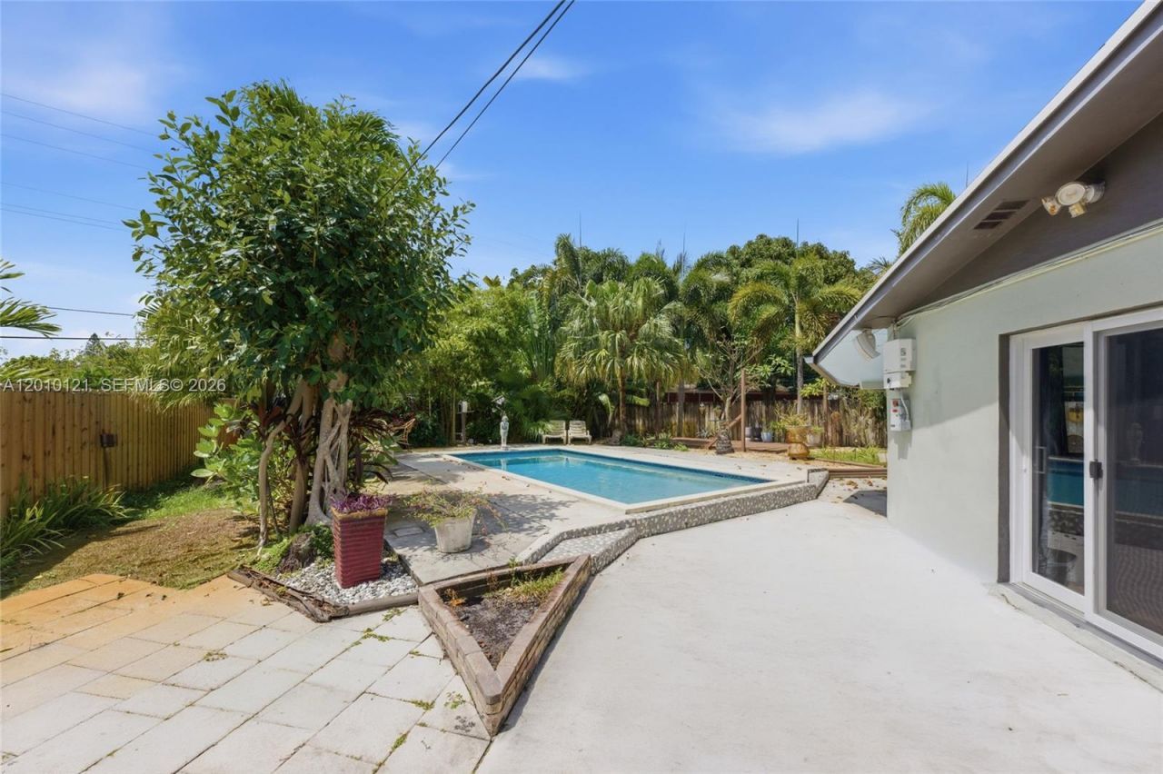 1118 NW 16th St , Fort Lauderdale, FL 33311 Photo