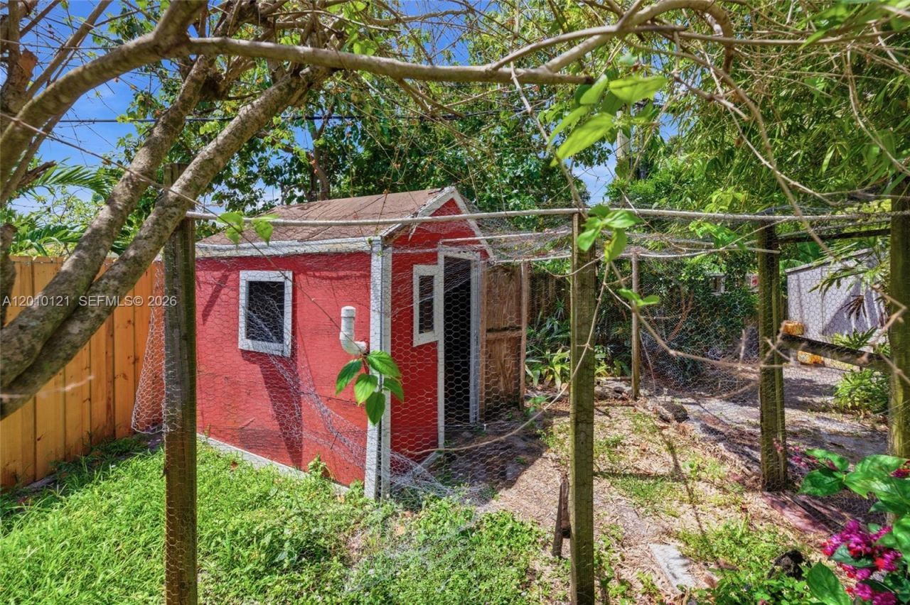 1118 NW 16th St , Fort Lauderdale, FL 33311 Photo