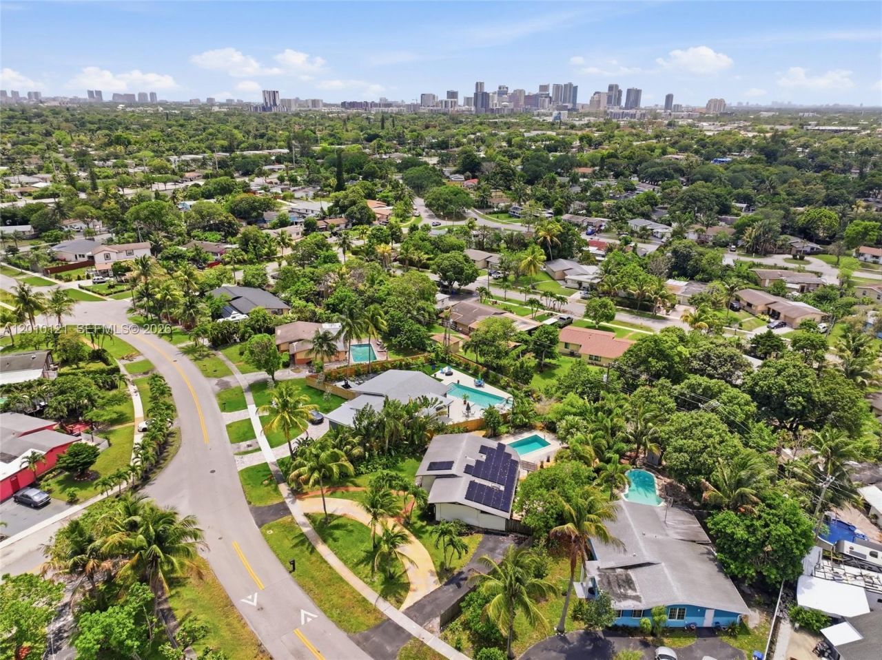1118 NW 16th St , Fort Lauderdale, FL 33311 Photo