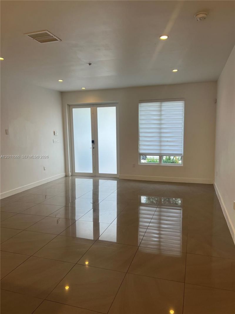 10245 NW 63rd Ter , Unit 103, Doral, FL 33178 Photo