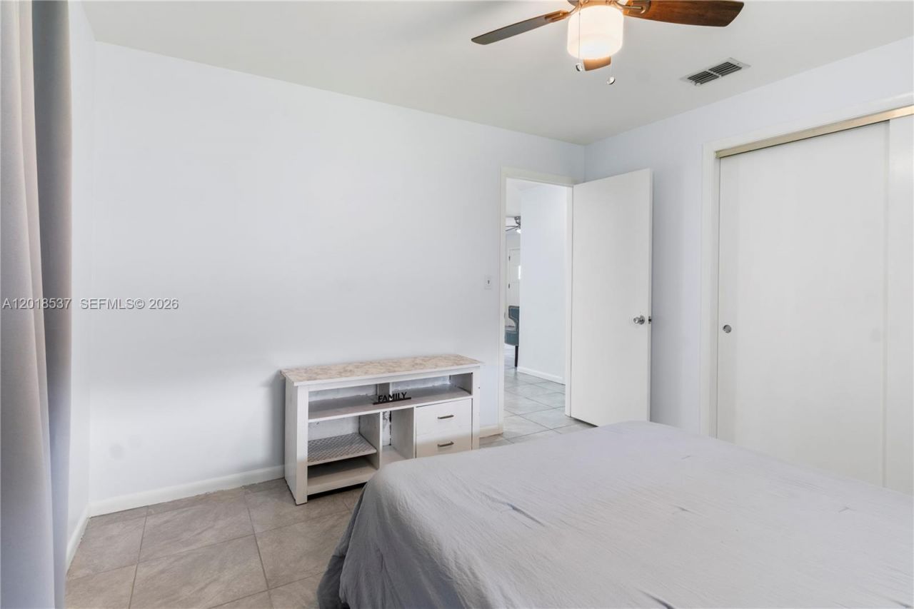 326 Belfast , Sebastian, FL 32958 Photo