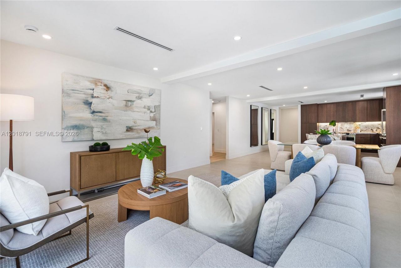 1037 Sevilla Ave , Coral Gables, FL 33134 Photo