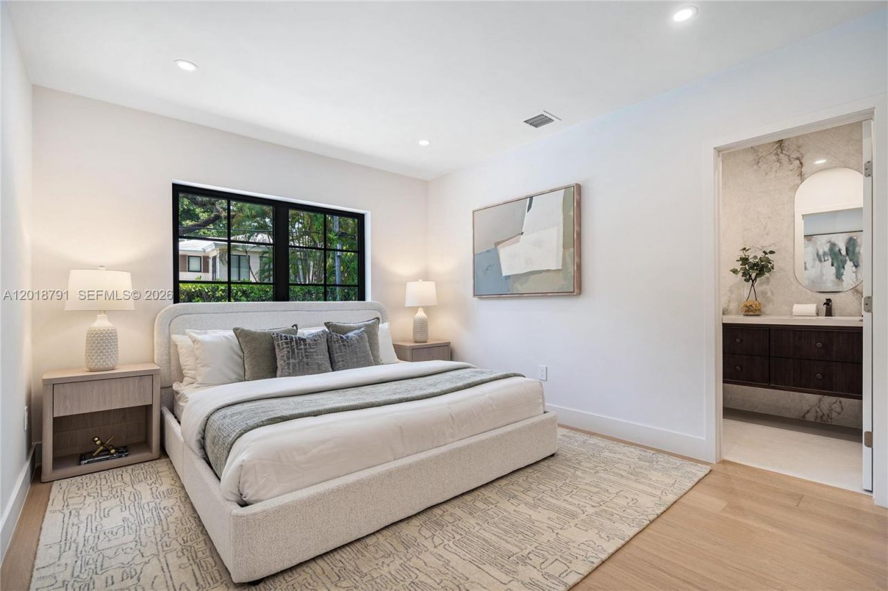 1037 Sevilla Ave , Coral Gables, FL 33134 Photo