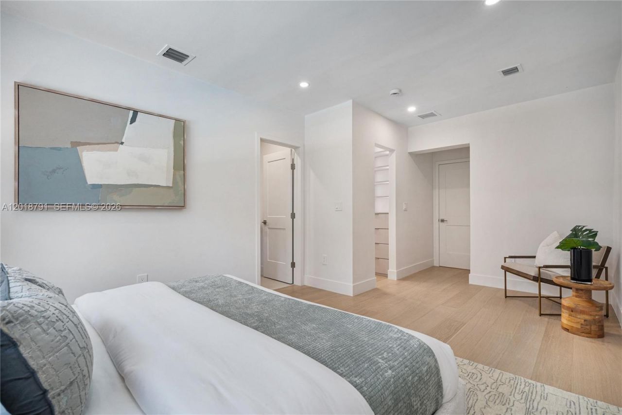 1037 Sevilla Ave , Coral Gables, FL 33134 Photo