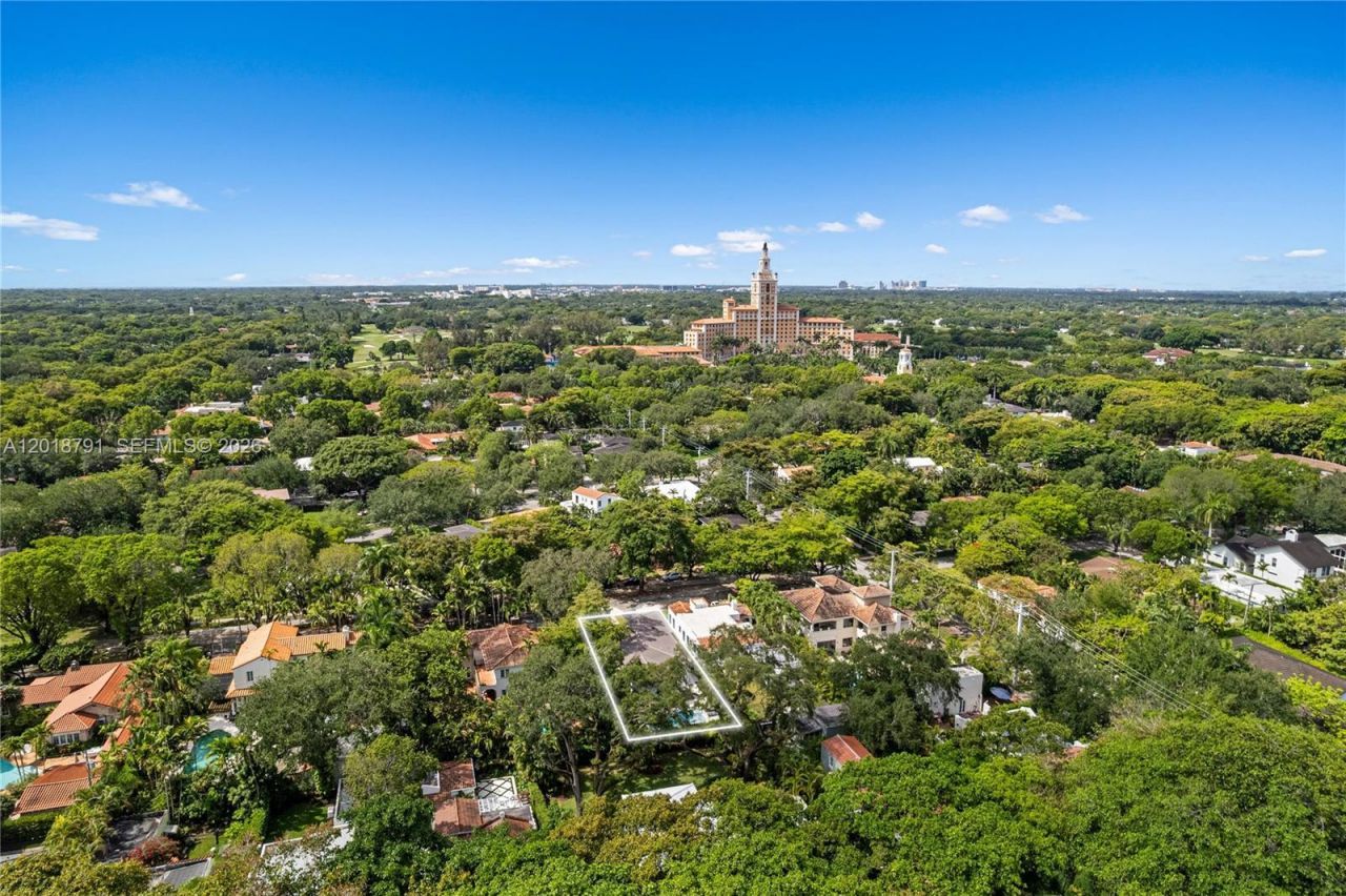 1037 Sevilla Ave , Coral Gables, FL 33134 Photo