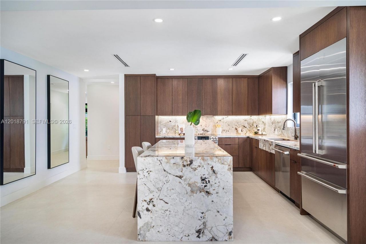 1037 Sevilla Ave , Coral Gables, FL 33134 Photo