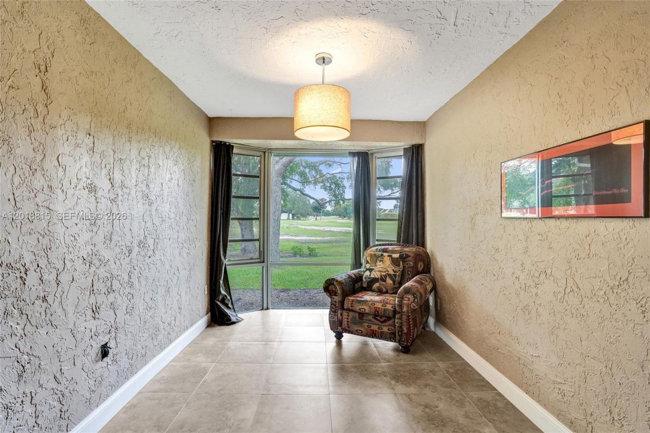 9011 NW 61st St , Tamarac, FL 33321 Photo