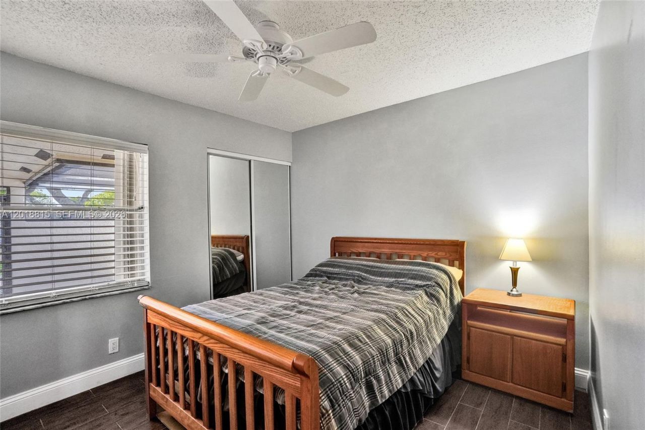 9011 NW 61st St , Tamarac, FL 33321 Photo