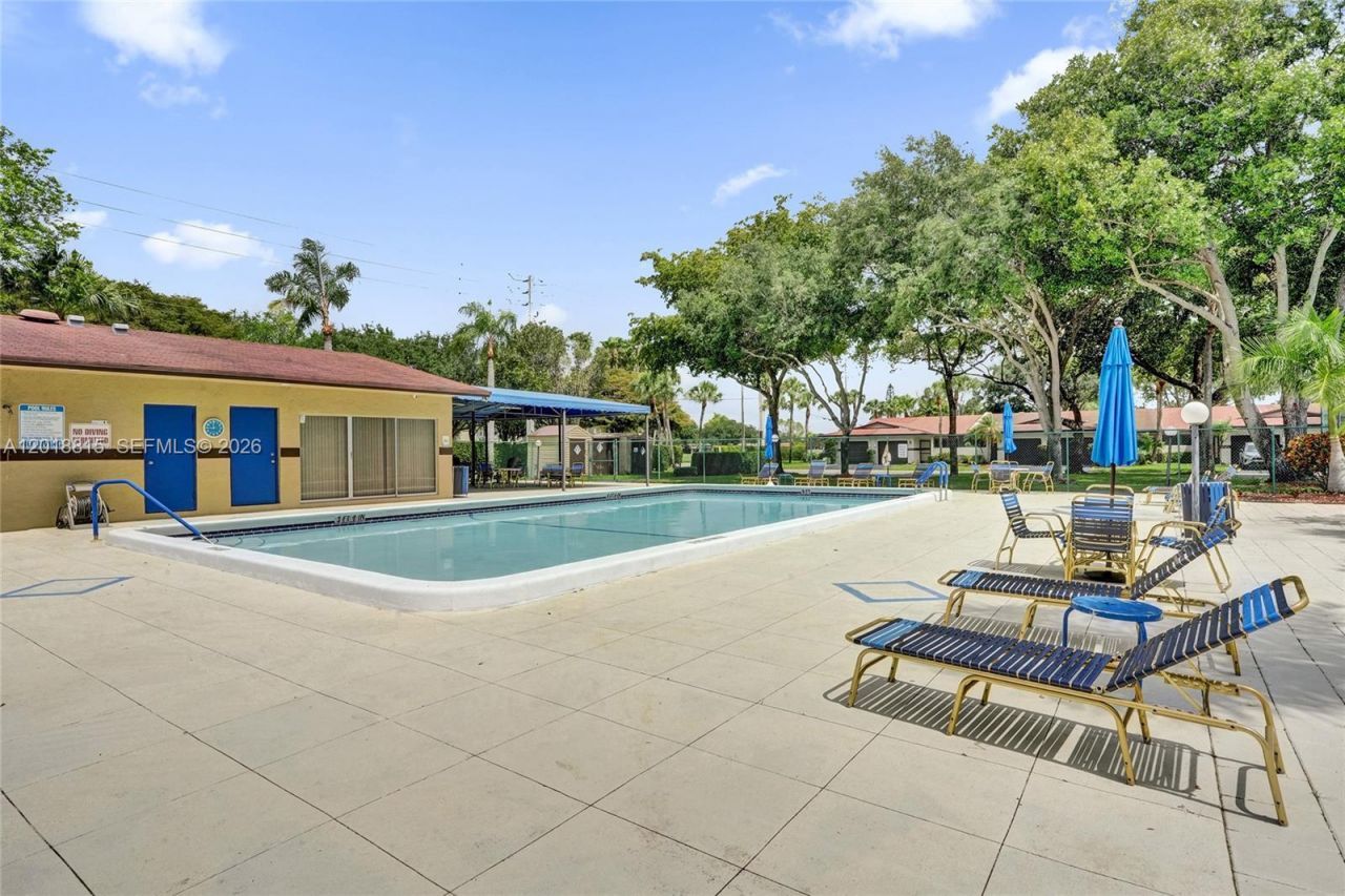 9011 NW 61st St , Tamarac, FL 33321 Photo