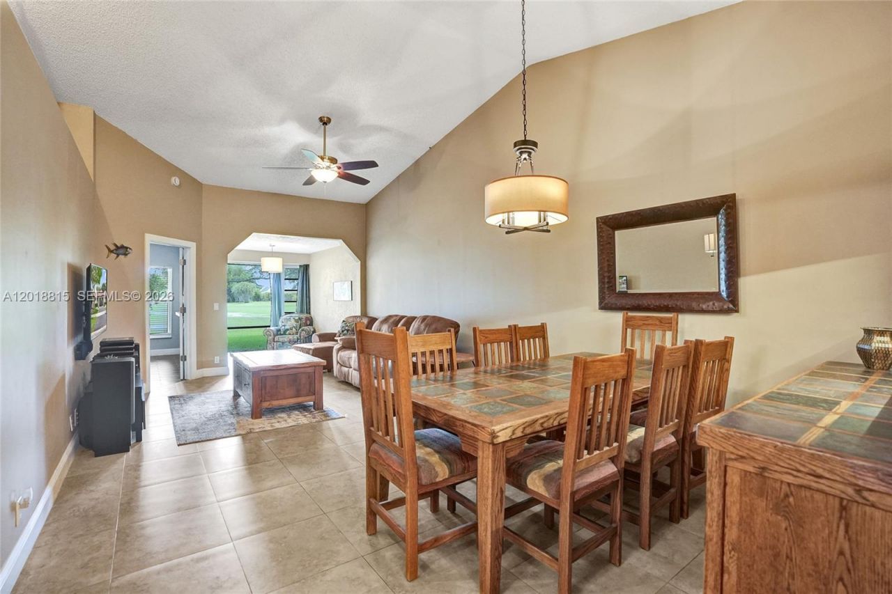 9011 NW 61st St , Tamarac, FL 33321 Photo