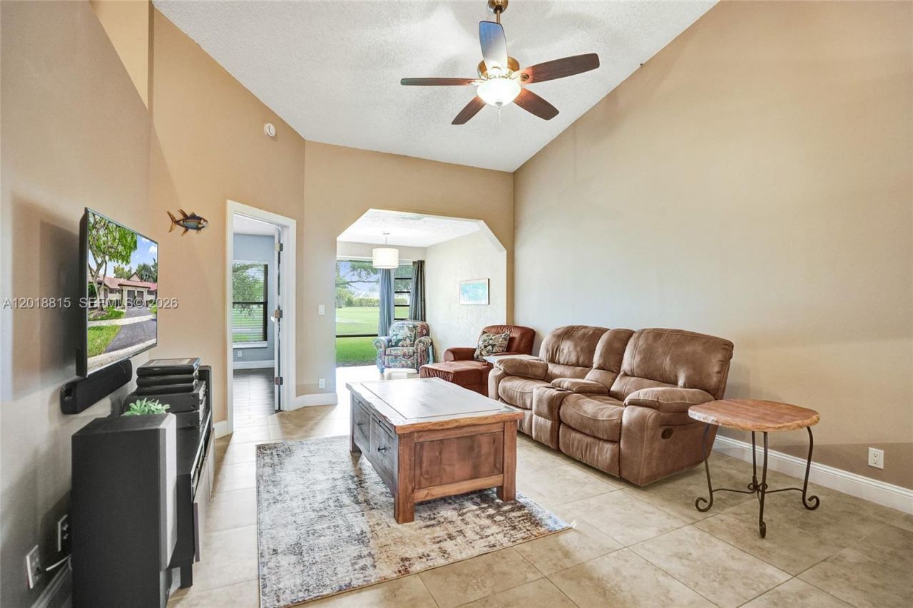 9011 NW 61st St , Tamarac, FL 33321 Photo