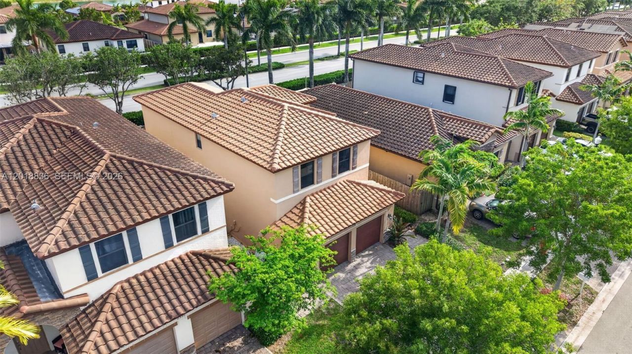 2542 NE 1st St, Homestead, FL 33033 Photo