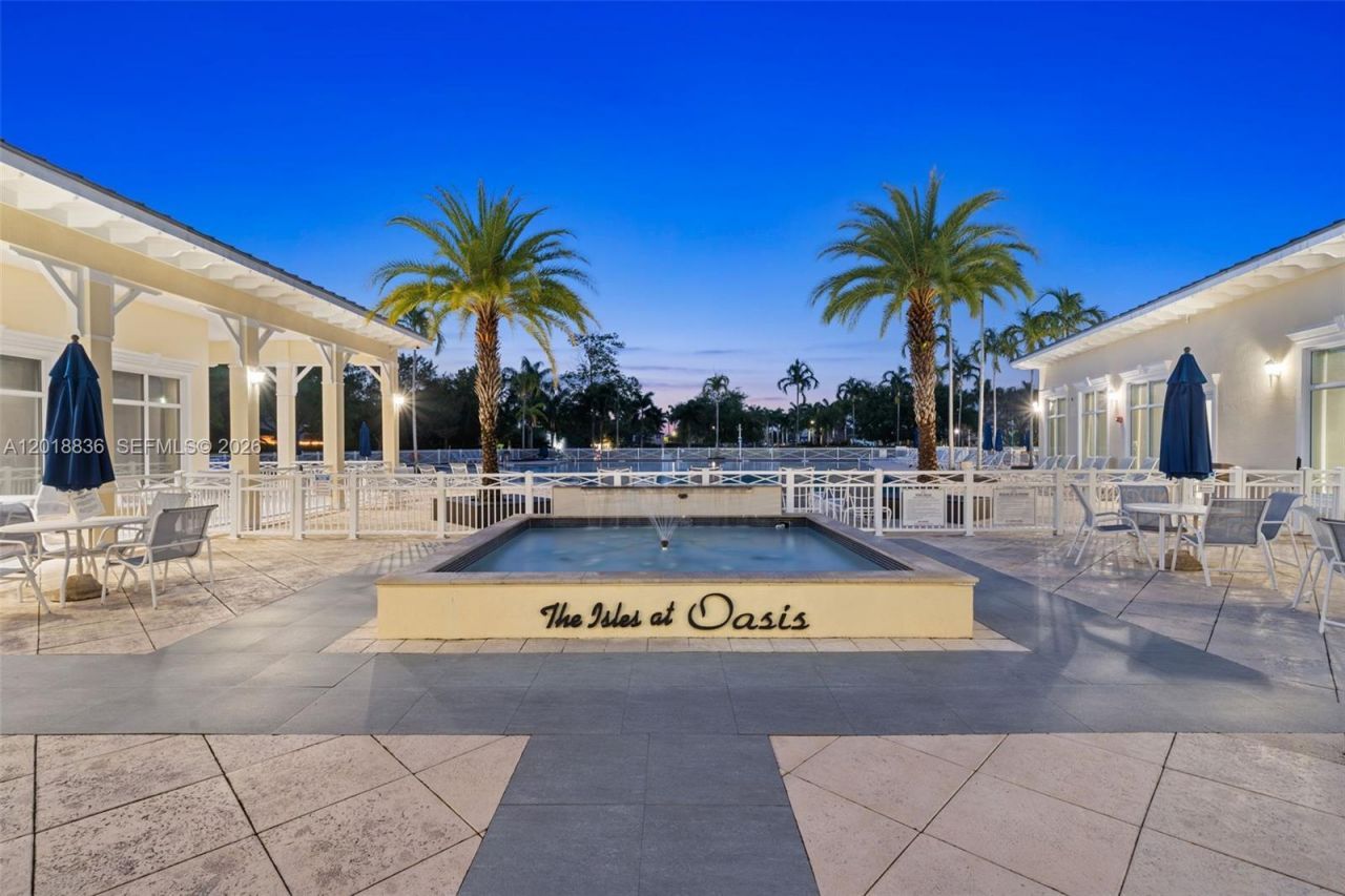 2542 NE 1st St, Homestead, FL 33033 Photo