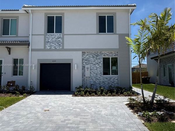 630 SE 15th St , Unit 630, Homestead, FL 33034