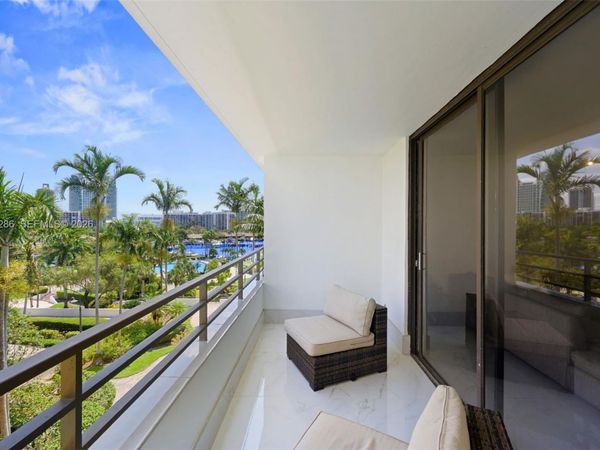 500 Three Islands Blvd , Unit 206, Hallandale Beach, FL 33009