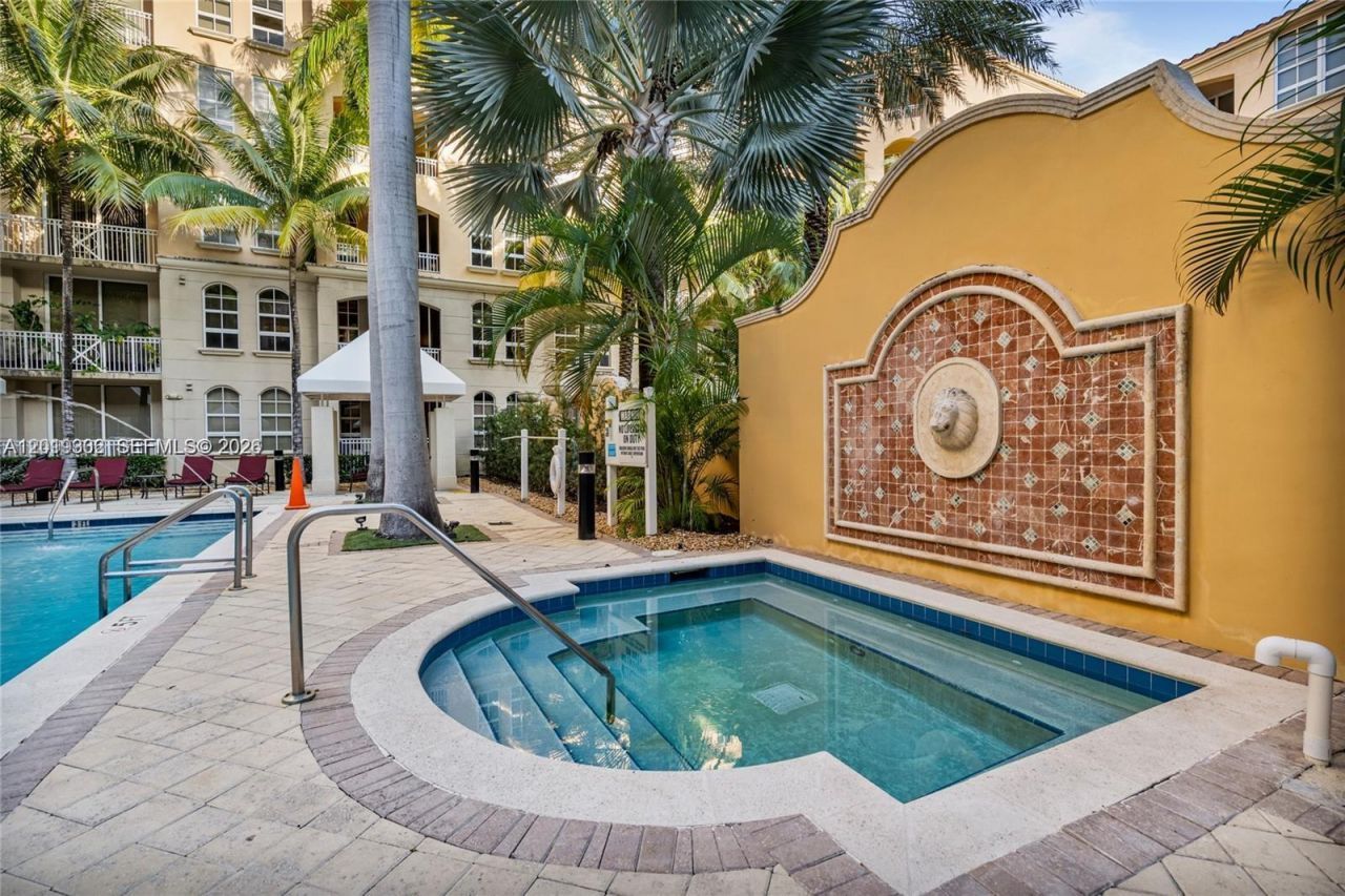 3001 NE 185th St , Unit 219, Aventura, FL 33180 Photo