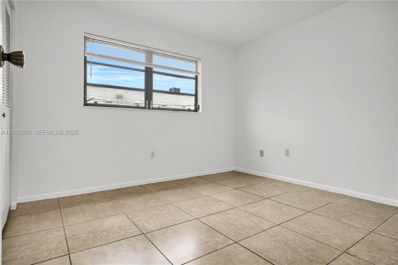 950 Euclid Ave , Unit 201, Miami Beach, FL 33139 Photo