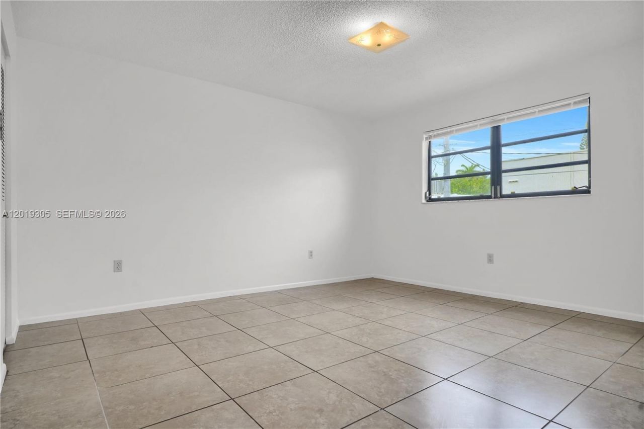 950 Euclid Ave , Unit 201, Miami Beach, FL 33139 Photo