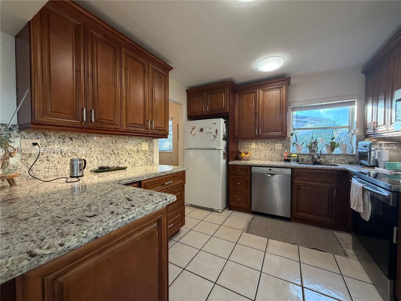 3245 Village Green Dr, Miami, FL 33175 Photo