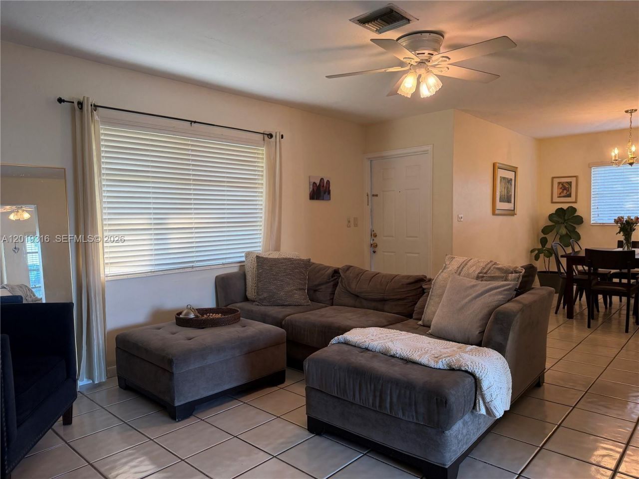 3245 Village Green Dr, Miami, FL 33175 Photo