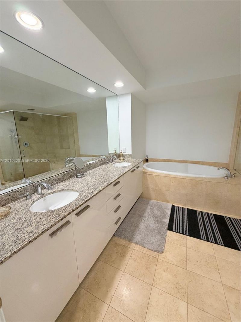 1800 S Ocean Dr , Unit 3002, Hallandale Beach, FL 33009 Photo