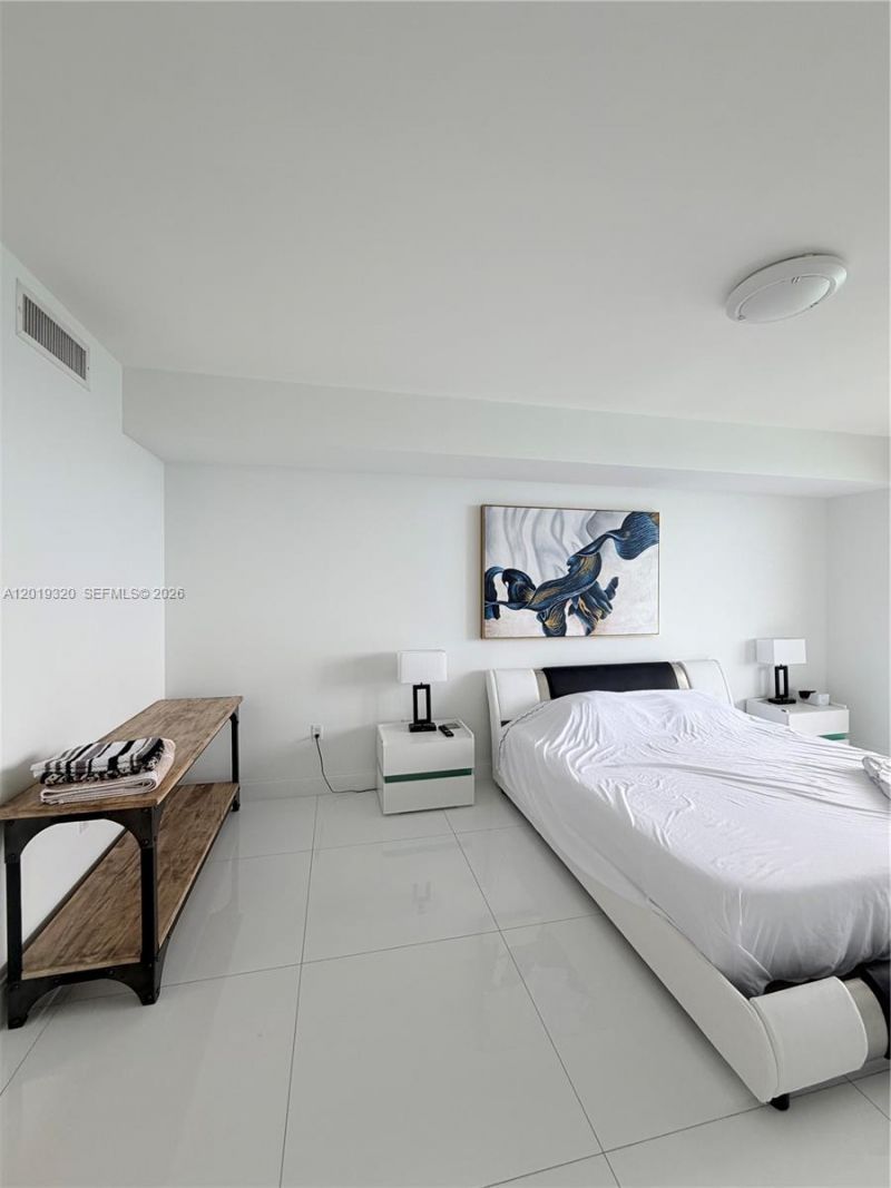 1800 S Ocean Dr , Unit 3002, Hallandale Beach, FL 33009 Photo