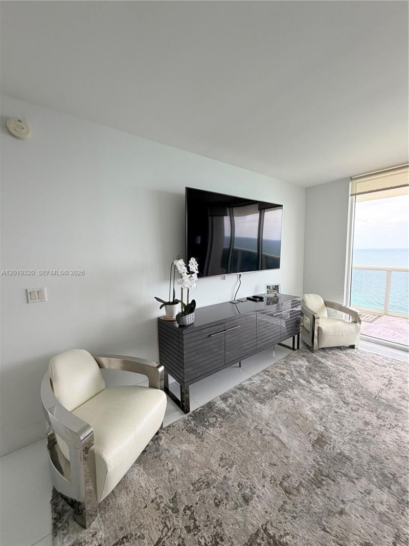1800 S Ocean Dr , Unit 3002, Hallandale Beach, FL 33009 Photo