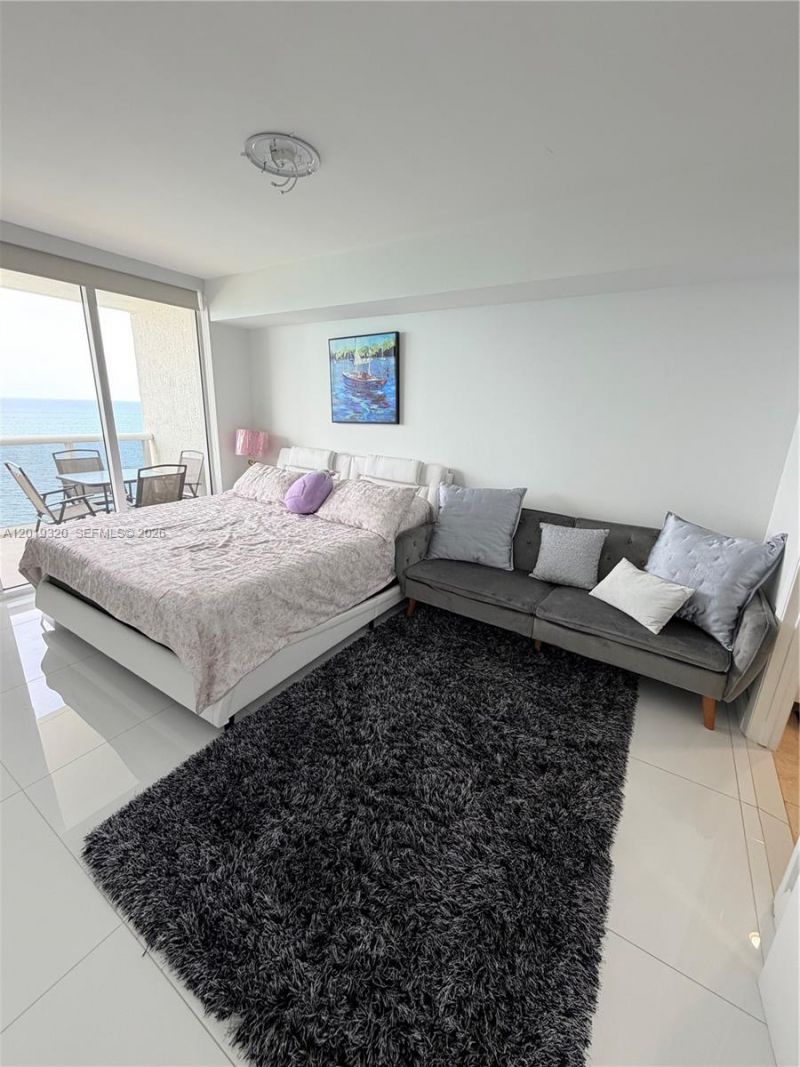 1800 S Ocean Dr , Unit 3002, Hallandale Beach, FL 33009 Photo