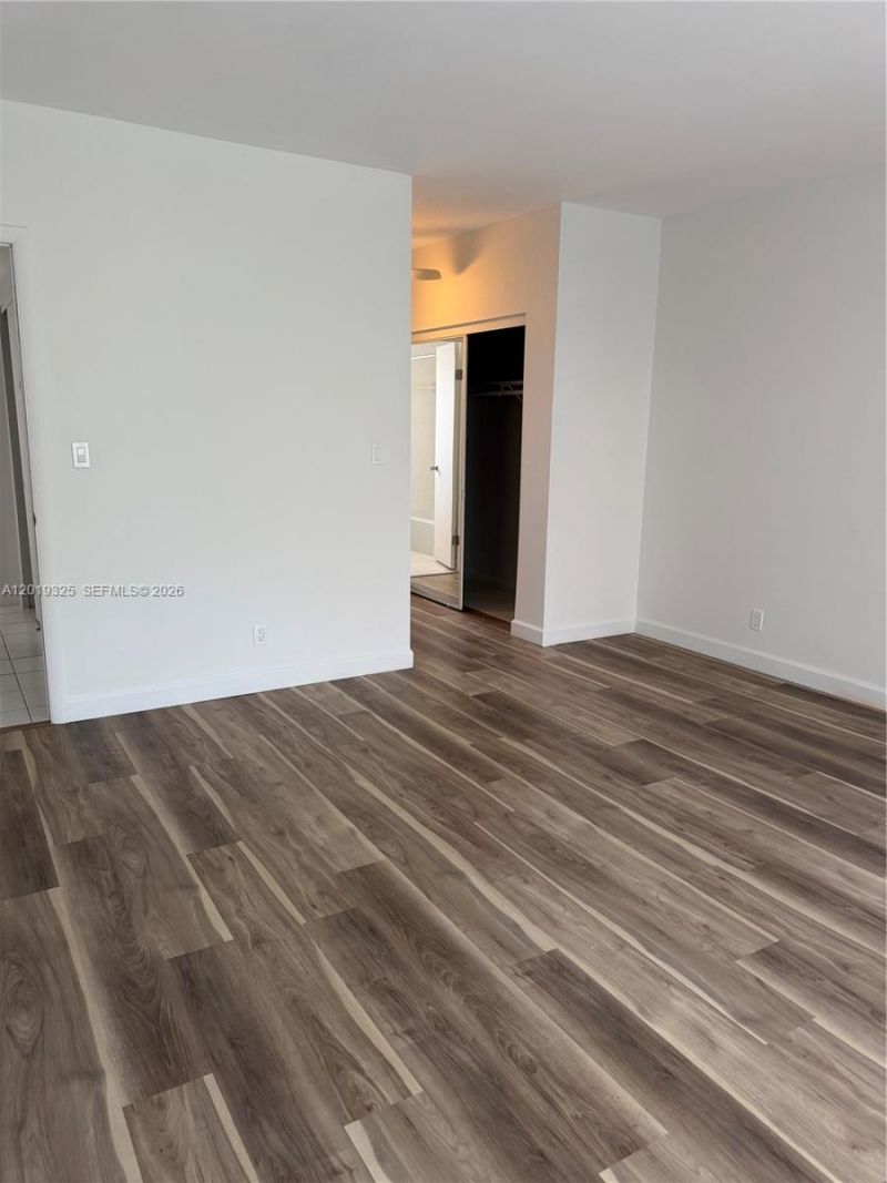 6701 Cypress Rd, Unit 109, Plantation, FL 33317 Photo