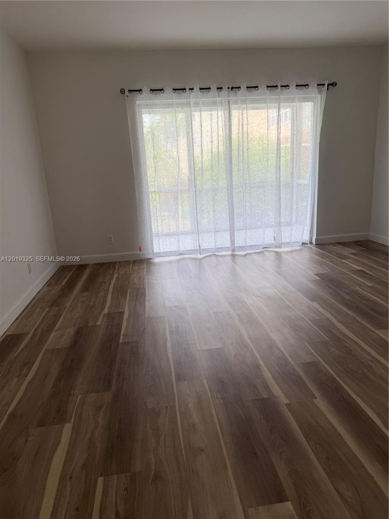 6701 Cypress Rd, Unit 109, Plantation, FL 33317 Photo