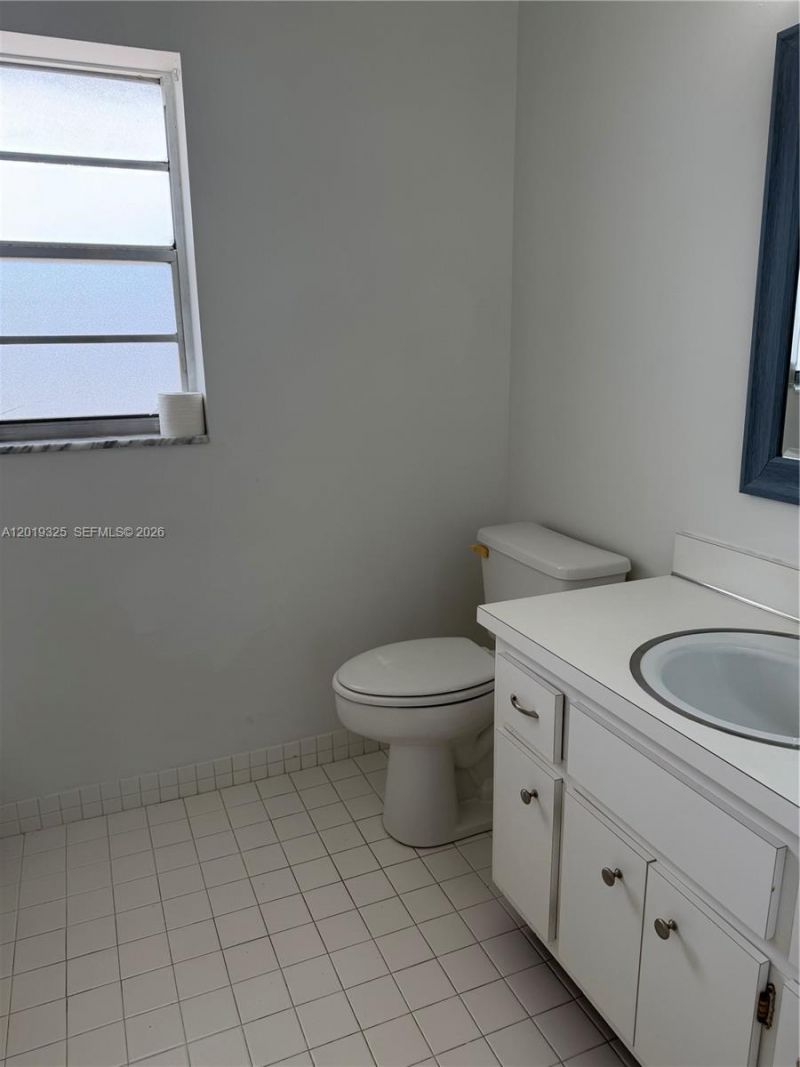 6701 Cypress Rd, Unit 109, Plantation, FL 33317 Photo