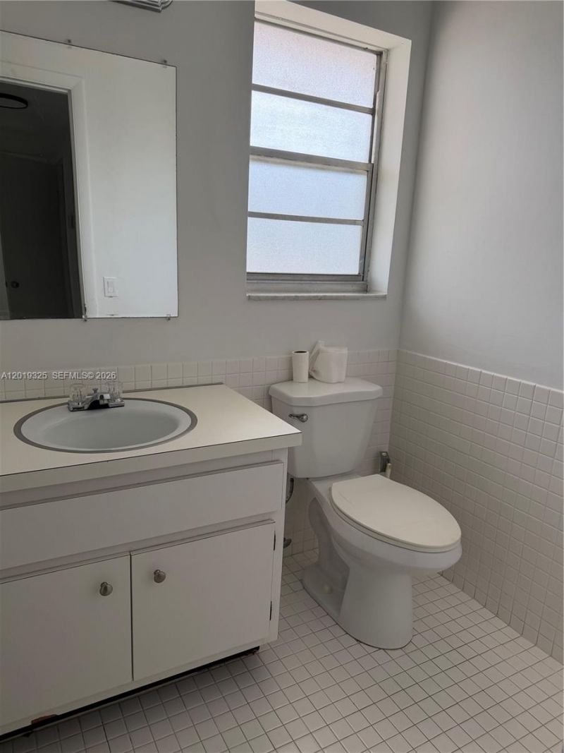 6701 Cypress Rd, Unit 109, Plantation, FL 33317 Photo