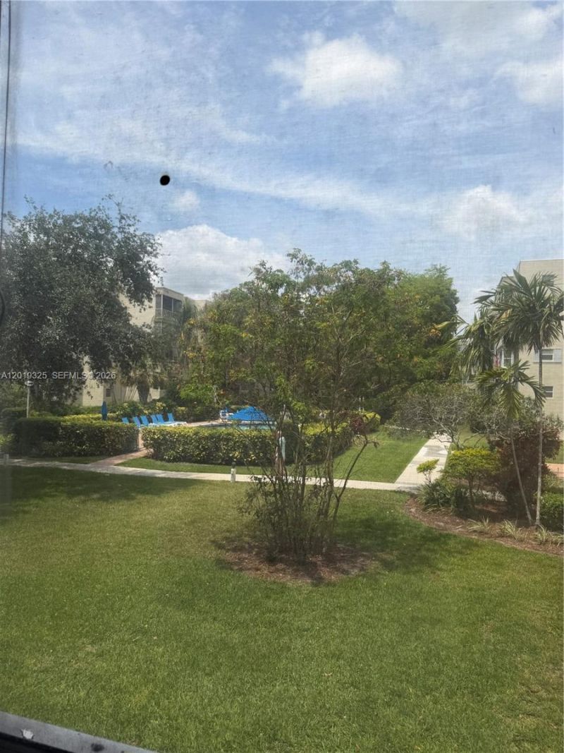 6701 Cypress Rd, Unit 109, Plantation, FL 33317 Photo