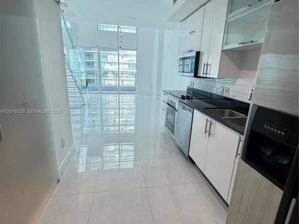 60 SW 13th St, Unit 2006, Miami, FL 33130