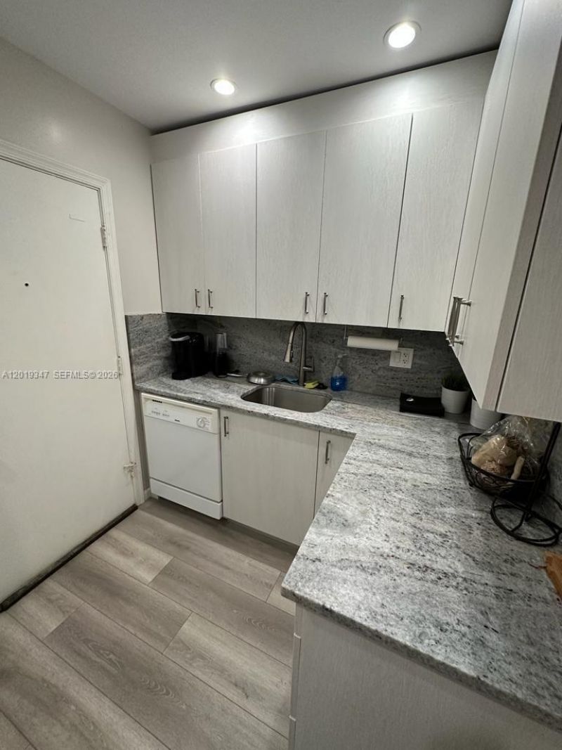 6600 NE 22nd Way, Unit 2322, Fort Lauderdale, FL 33308 Photo