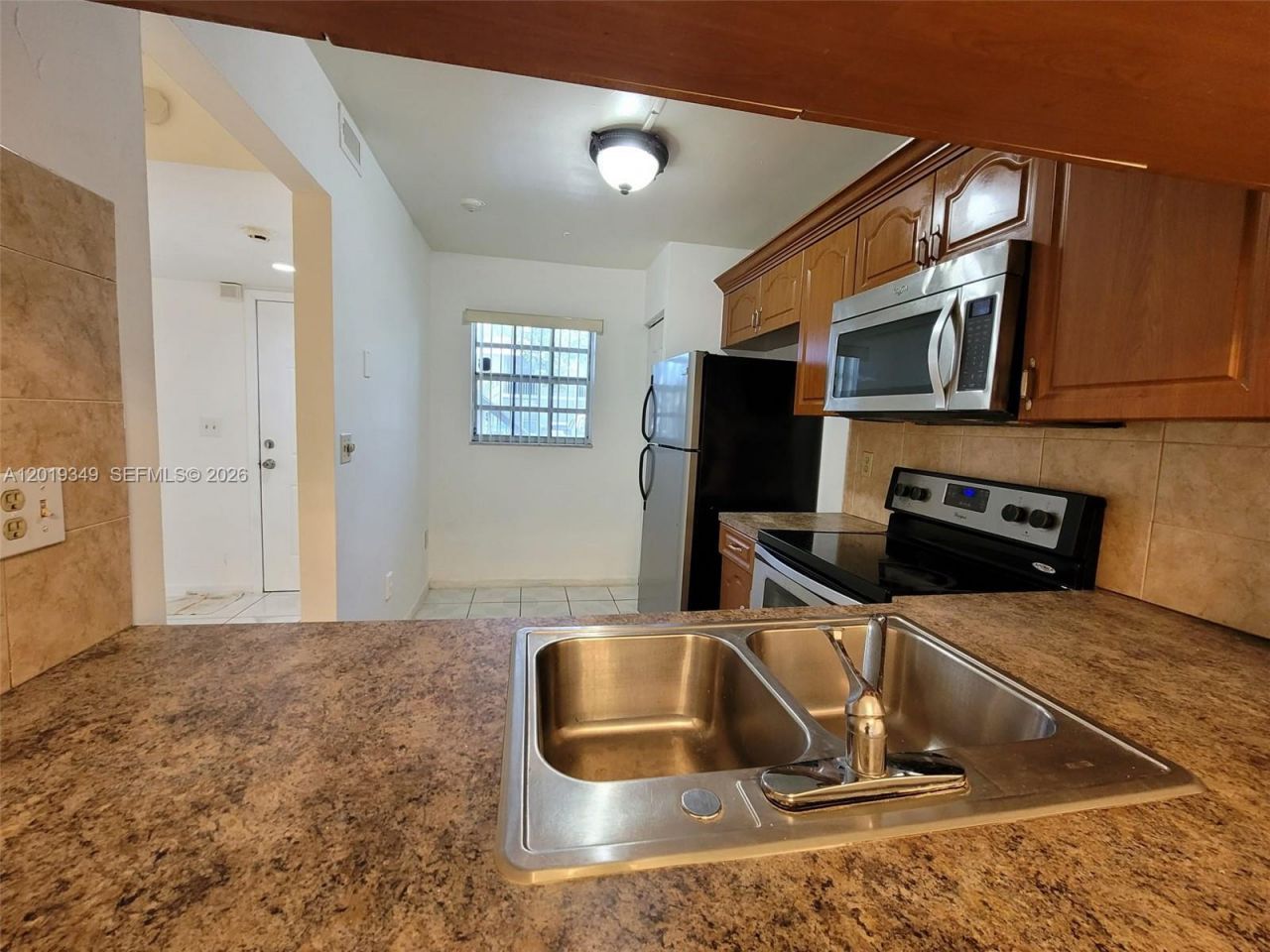 426 NE 210th Cir Ter , Unit 106-2, Miami, FL 33179 Photo