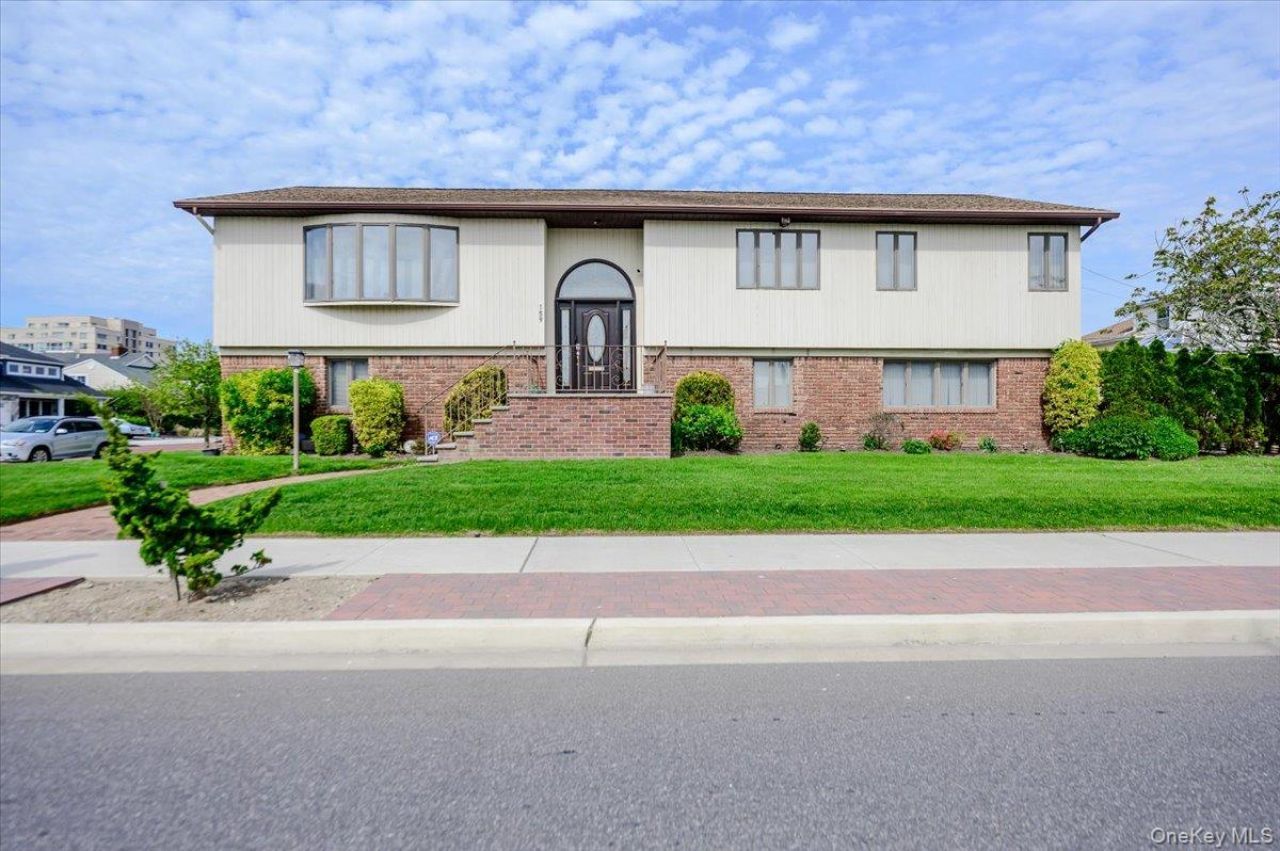 159 National Boulevard , Long Beach, NY 11561 Main Photo