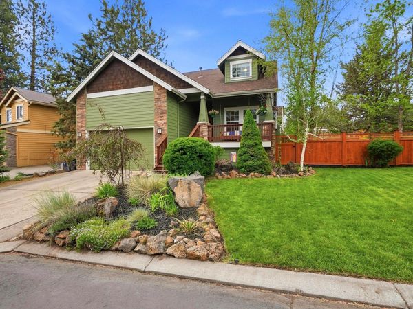 61153 Ridgewater Loop, Bend, OR 97702